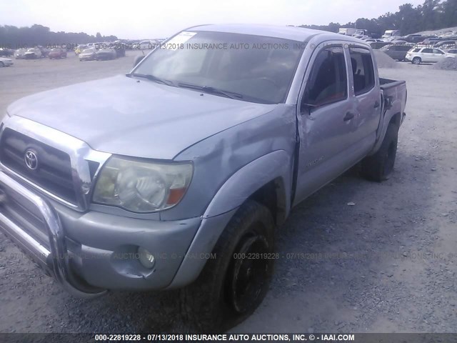 3TMLU42N88M019681 - 2008 TOYOTA TACOMA DOUBLE CAB ვერცხლისფერი ფოტო 6