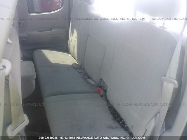 5TBRN34184S440752 - 2004 TOYOTA TUNDRA ACCESS CAB SR5 GRAY photo 8