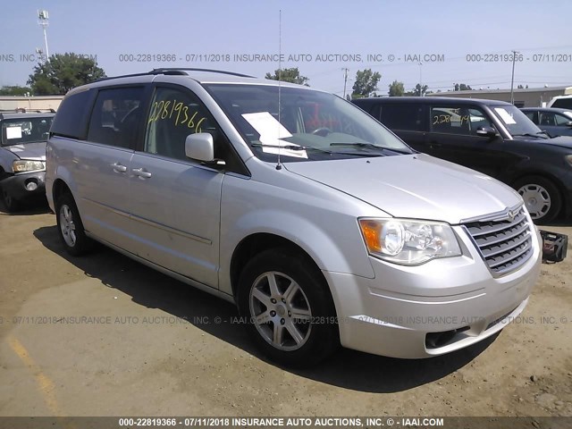 2A4RR5D18AR392742 - 2010 CHRYSLER TOWN & COUNTRY TOURING SILVER photo 1