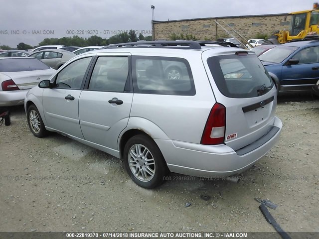 1FAFP36382W320939 - 2002 FORD FOCUS SE/SE COMFORT/ZTW/SE SPRT SILVER photo 3