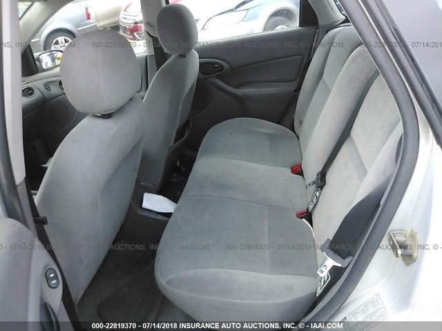 1FAFP36382W320939 - 2002 FORD FOCUS SE/SE COMFORT/ZTW/SE SPRT SILVER photo 8