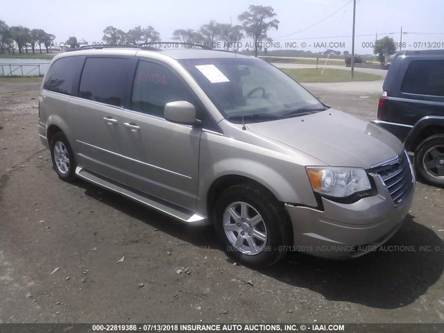 2A8HR54169R638970 - 2009 CHRYSLER TOWN & COUNTRY TOURING TAN photo 1