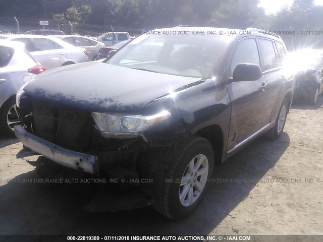 5TDZK3EH7DS130068 - 2013 TOYOTA HIGHLANDER PLUS/SE BLACK photo 2