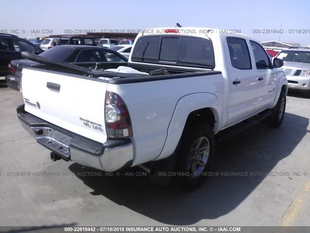 5TFJU4GN1EX054875 - 2014 TOYOTA TACOMA DOUBLE CAB PRERUNNER WHITE photo 4