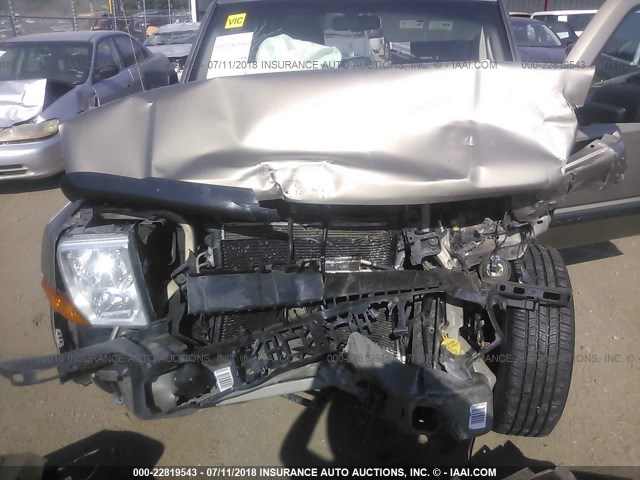 1J8HG48K36C165505 - 2006 JEEP COMMANDER BEIGE photo 10
