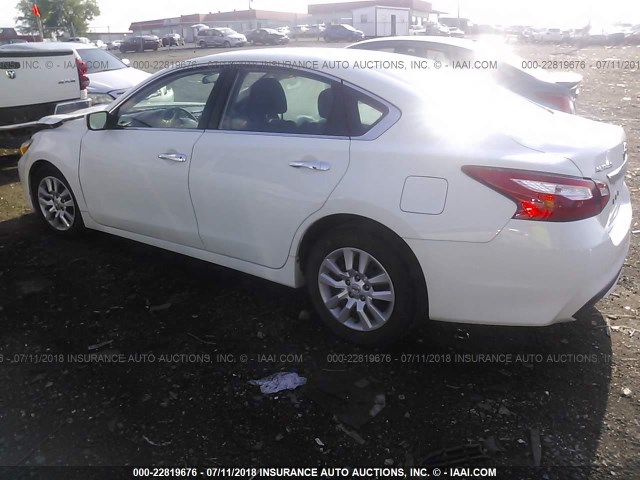 1N4AL3AP7GN362287 - 2016 NISSAN ALTIMA 2.5/S/SV/SL/SR WHITE photo 3