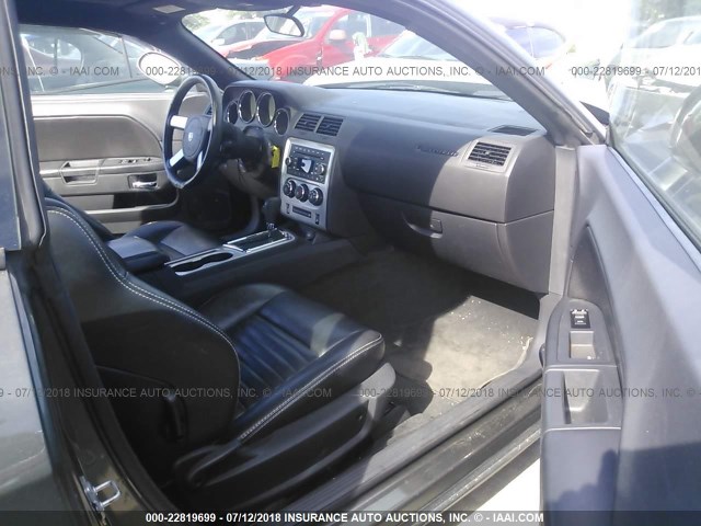 2B3CJ4DV2AH219693 - 2010 DODGE CHALLENGER SE GRAY photo 5