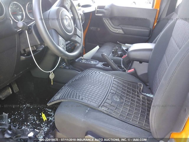 1C4AJWAG9CL279600 - 2012 JEEP WRANGLER SPORT 橙色 照片 5