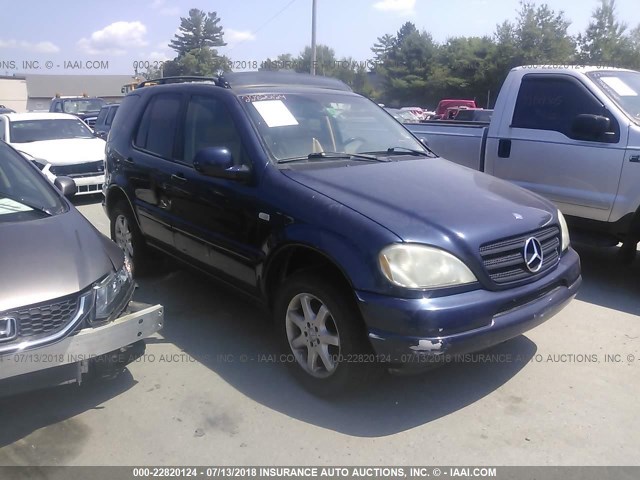 4JGAB72E2XA092213 - 1999 MERCEDES-BENZ ML 430 蓝色 照片 1