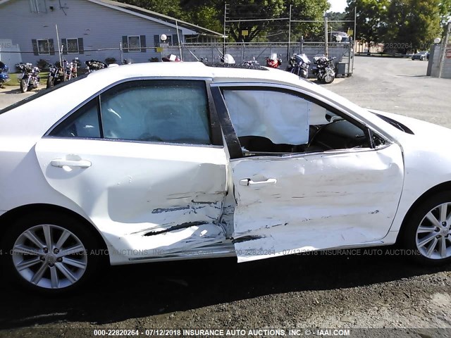 4T1BF1FK5CU608000 - 2012 TOYOTA CAMRY SE/LE/XLE WHITE photo 6