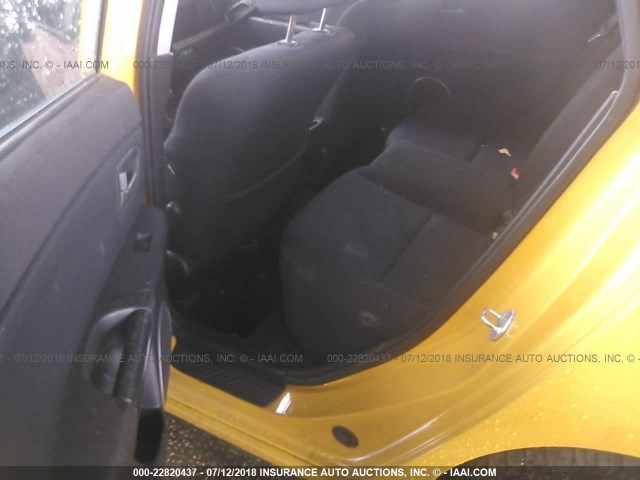 JM1BK143341165117 - 2004 MAZDA 3 HATCHBACK YELLOW photo 8