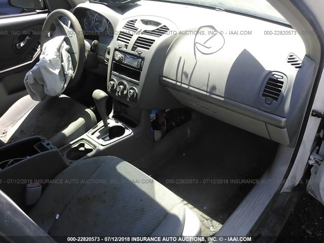 1G1ZS58F78F106566 - 2008 CHEVROLET MALIBU LS 银色 照片 5