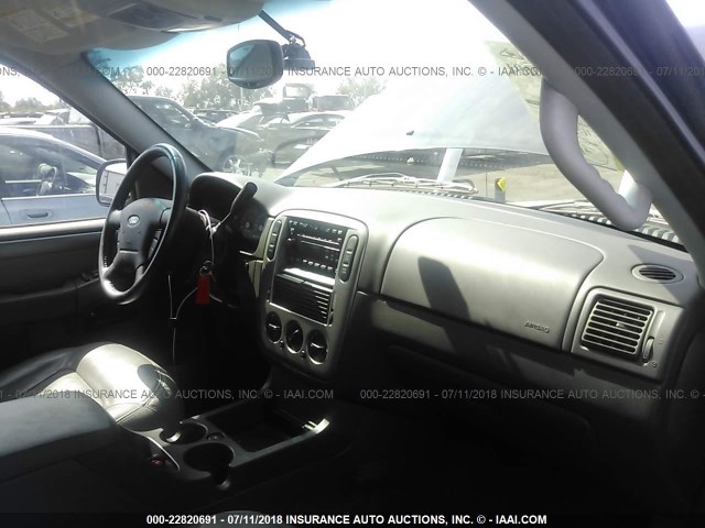 1FMZU73W05UB11423 - 2005 FORD EXPLORER XLT/XLT SPORT/NBX 黑色 照片 5