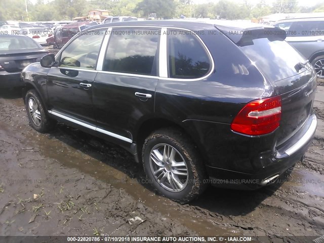 WP1AA29P68LA27712 - 2008 PORSCHE CAYENNE BLACK photo 3