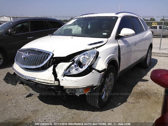 5GAEV23728J200218 - 2008 BUICK ENCLAVE CXL WHITE photo 2