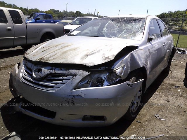 4T1BE46K68U247324 - 2008 TOYOTA CAMRY CE/LE/XLE/SE SILVER photo 2