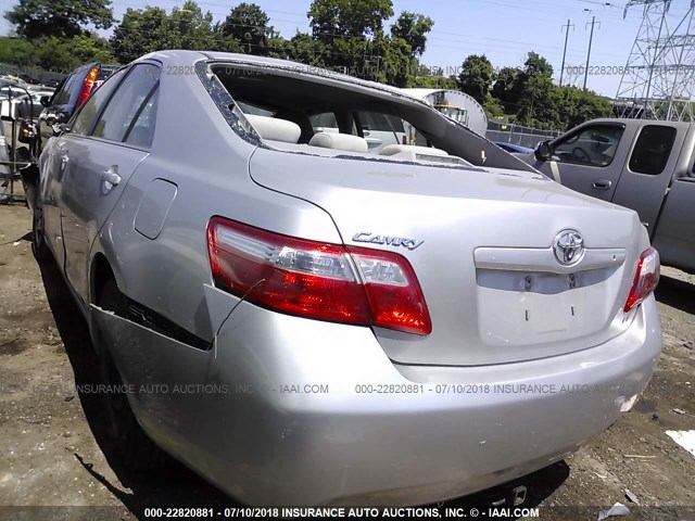 4T1BE46K68U247324 - 2008 TOYOTA CAMRY CE/LE/XLE/SE SILVER photo 3