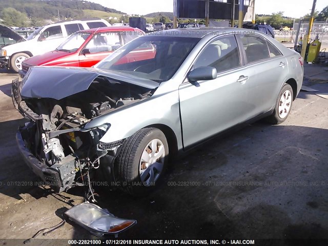 4T1BE46K67U540834 - 2007 TOYOTA CAMRY NEW GENERAT CE/LE/XLE/SE GRAY photo 2