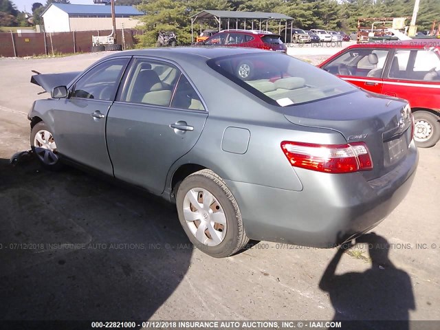 4T1BE46K67U540834 - 2007 TOYOTA CAMRY NEW GENERAT CE/LE/XLE/SE GRAY photo 3