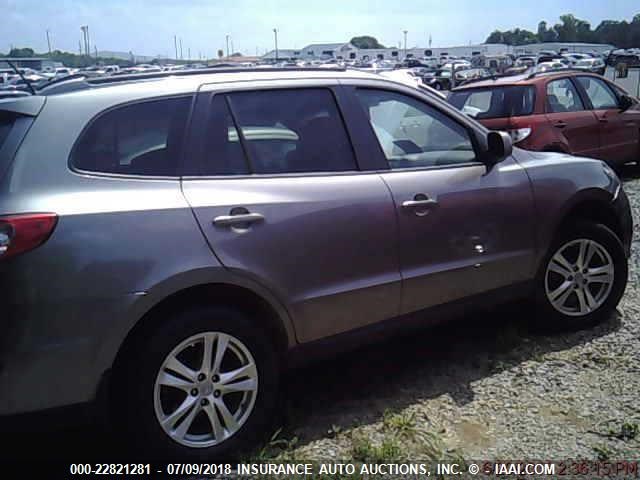 5XYZH4AGXBG061694 - 2011 HYUNDAI SANTA FE SE Unknown photo 2