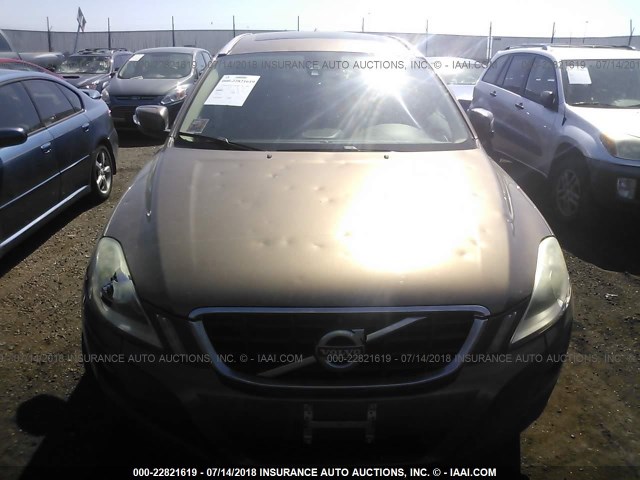 YV4992DZXA2075003 - 2010 VOLVO XC60 T6 BROWN photo 6