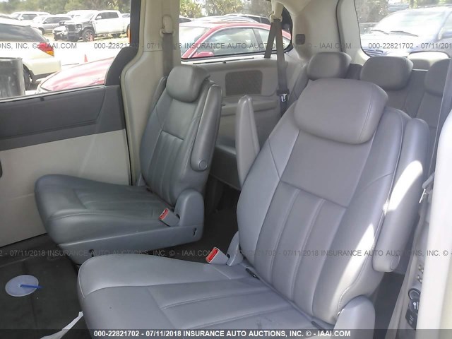 2A8HR54P68R786622 - 2008 CHRYSLER TOWN & COUNTRY TOURING BLUE photo 8
