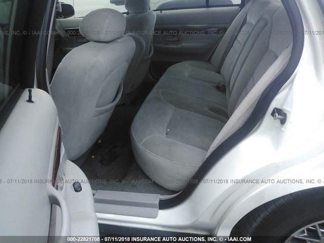 2MEFM74W12X628190 - 2002 MERCURY GRAND MARQUIS GS WHITE photo 8