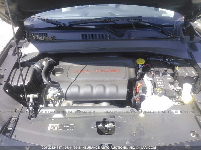 3C4NJCBB7JT166250 - 2018 JEEP COMPASS LATITUDE Серый фото 10