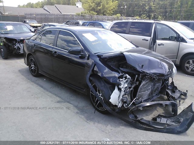 4T1BF1FK9EU309595 - 2014 TOYOTA CAMRY L/SE/LE/XLE შავი ფოტო 1