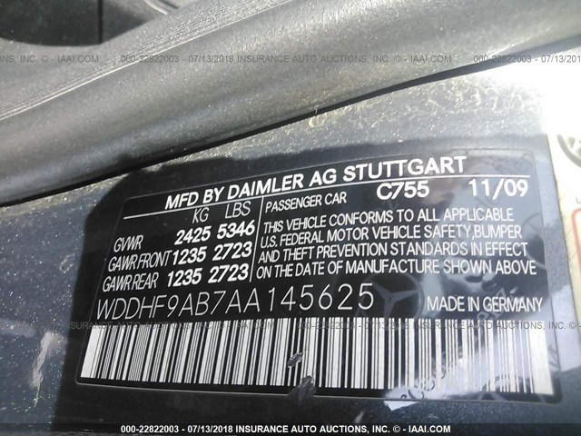 WDDHF9AB7AA145625 - 2010 MERCEDES-BENZ E 550 4MATIC GRAY photo 9