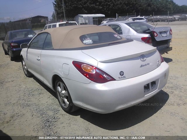 4T1FA38P66U066222 - 2006 TOYOTA CAMRY SOLARA SE/SLE WHITE photo 3