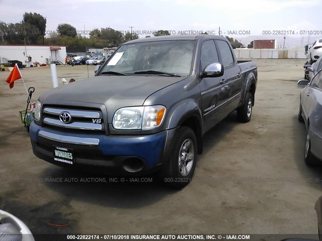 5TBET34146S544436 - 2006 TOYOTA TUNDRA DOUBLE CAB SR5 GRAY photo 2