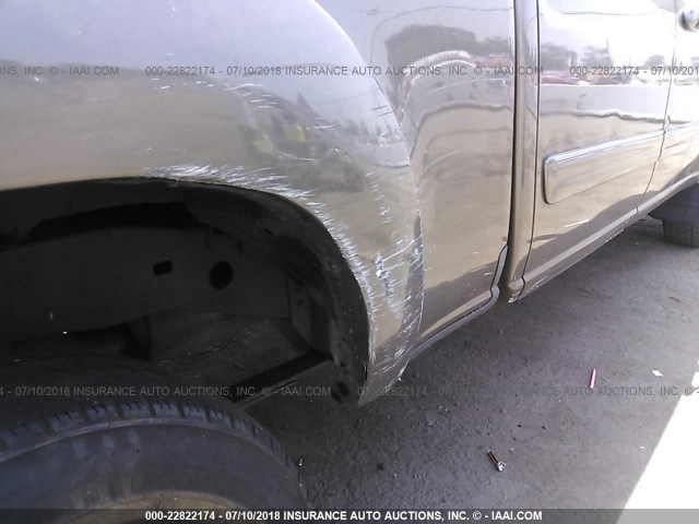 5TBET34146S544436 - 2006 TOYOTA TUNDRA DOUBLE CAB SR5 GRAY photo 6