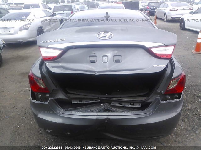 5NPEC4AC9BH114310 - 2011 HYUNDAI SONATA SE/LIMITED GRAY photo 6