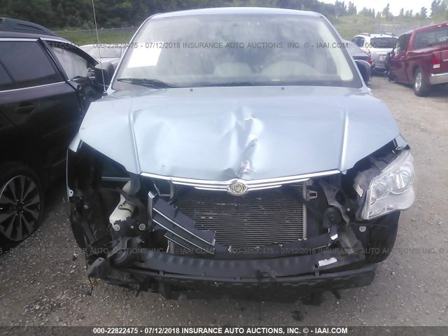 2A4RR2D19AR330216 - 2010 CHRYSLER TOWN & COUNTRY LX SILVER photo 6