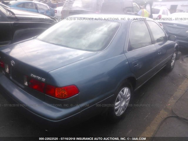 4T1BG22KX1U830702 - 2001 TOYOTA CAMRY CE/LE/XLE 绿色 照片 4