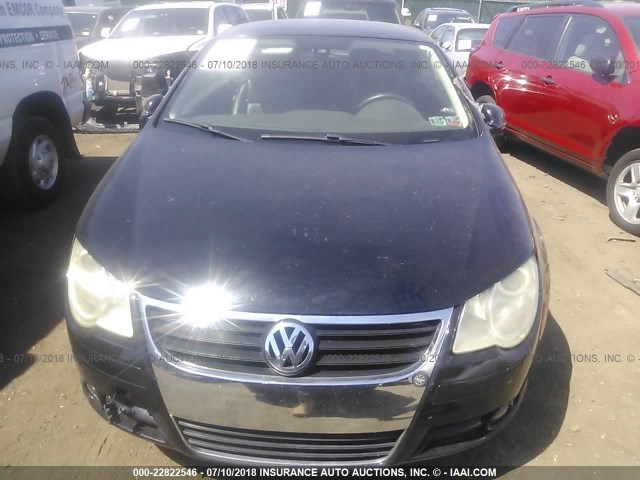 WVWFA71F88V020093 - 2008 VOLKSWAGEN EOS LUX 黑色 照片 6