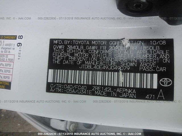 JTDBL40E49J049079 - 2009 TOYOTA COROLLA LE/XLE WHITE photo 9