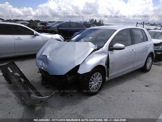 WVWDB7AJ2BW258628 - 2011 VOLKSWAGEN GOLF 银色 照片 2