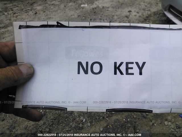 2T1KR32E37C640034 - 2007 TOYOTA COROLLA MATRIX XR BLUE photo 7