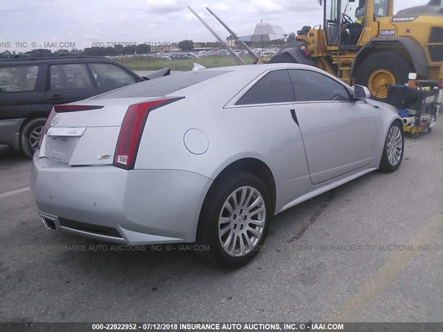 1G6DM1ED4B0119764 - 2011 CADILLAC CTS PERFORMANCE COLLECTION Серебристый фото 4
