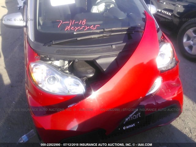 WMEEJ3BA9EK775761 - 2014 SMART FORTWO PURE/PASSION RED photo 6