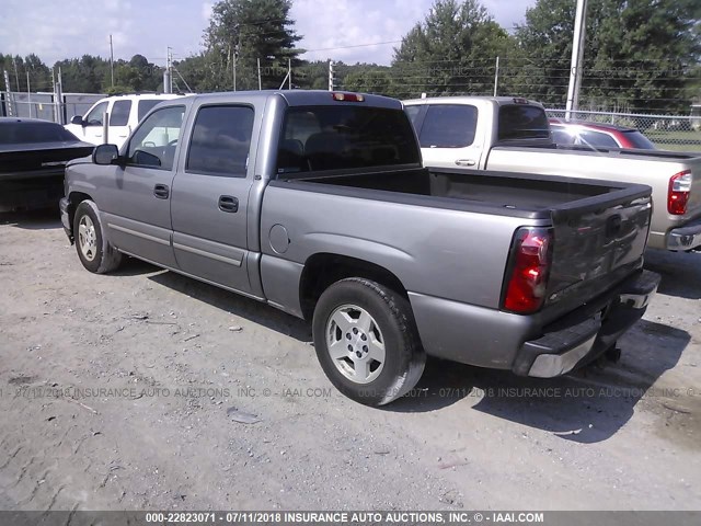 2GCEC13Z571139844 - 2007 CHEVROLET SILVERADO C1500 CLASSIC CREW CAB GRAY photo 3