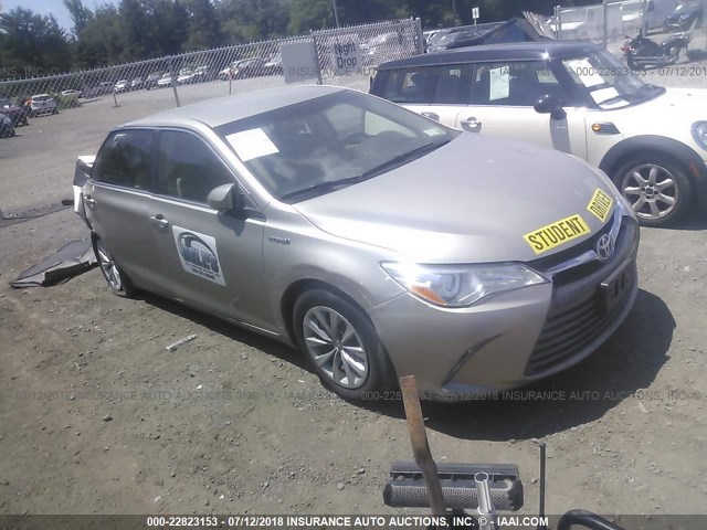 4T1BD1FK0FU169492 - 2015 TOYOTA CAMRY HYBRID/LE/XLE/SE GOLD photo 1