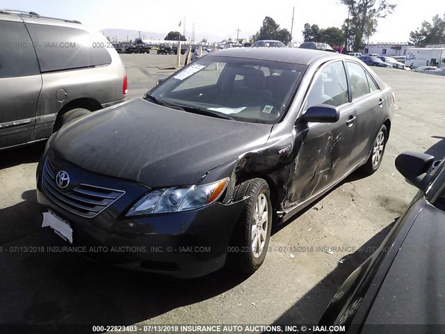 4T1BB46K28U038381 - 2008 TOYOTA CAMRY HYBRID GRAY photo 2