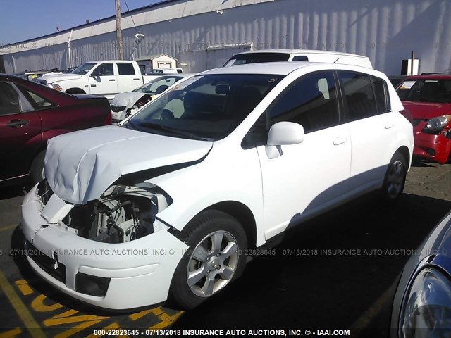 3N1BC13EX8L454254 - 2008 NISSAN VERSA S/SL WHITE photo 2