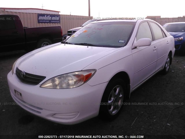 4T1BE32K42U107876 - 2002 TOYOTA CAMRY LE/XLE/SE Ağ foto 2