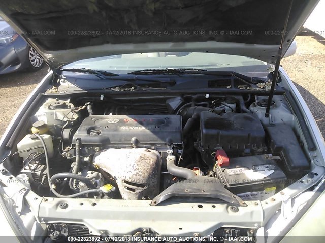 4T1BE32K52U083460 - 2002 TOYOTA CAMRY LE/XLE/SE 银色 照片 10