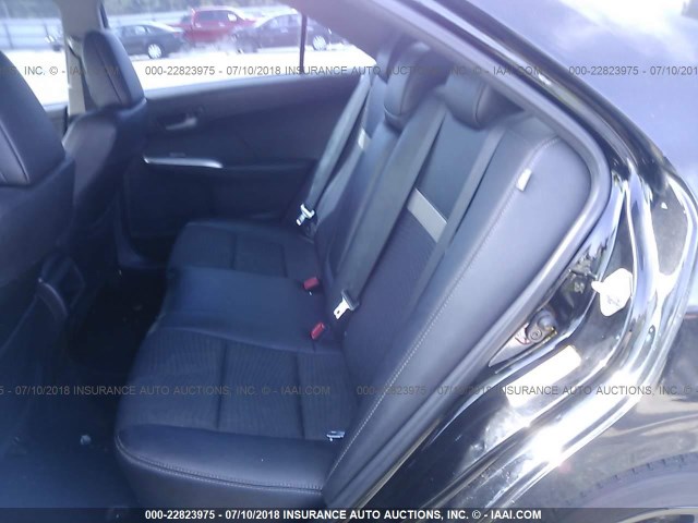 4T1BF1FK0CU031473 - 2012 TOYOTA CAMRY SE/LE/XLE შავი ფოტო 8