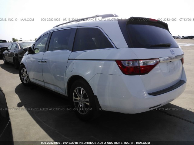 5FNRL5H68CB097345 - 2012 HONDA ODYSSEY EXL WHITE photo 3